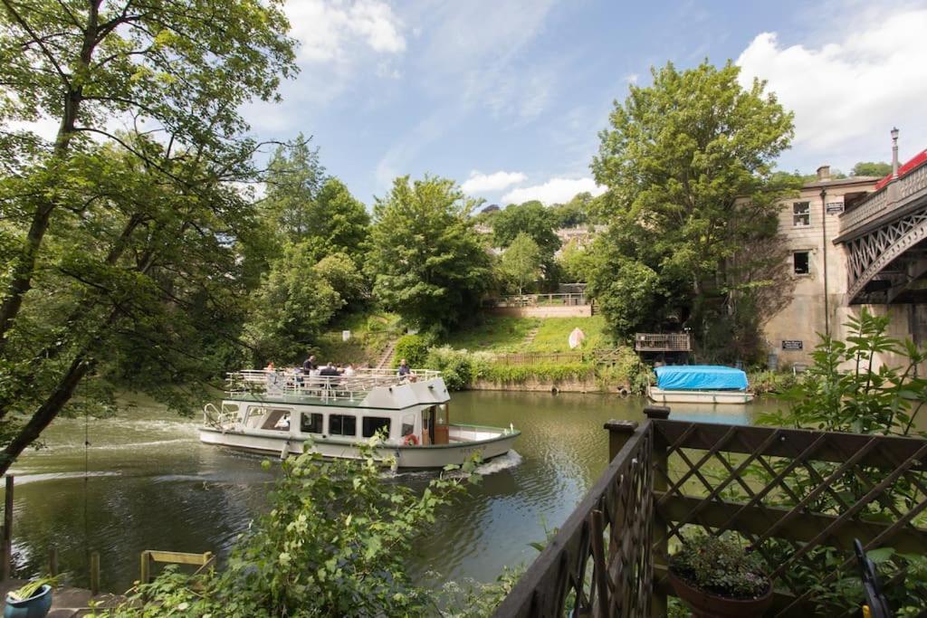 באת' River View House Cleveland Bridge מראה חיצוני תמונה